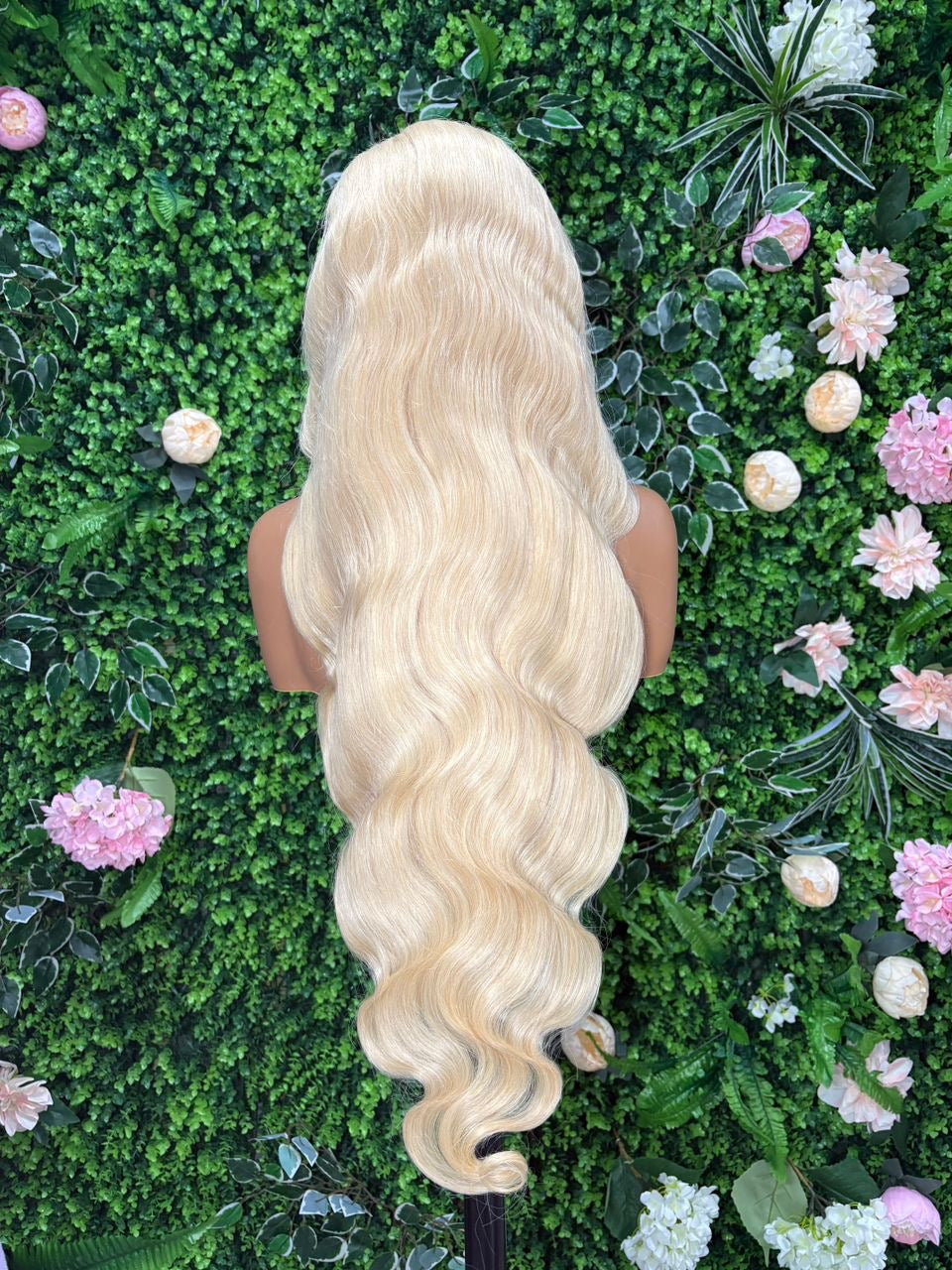 613 Blonde Wigs (straight/bodywave)